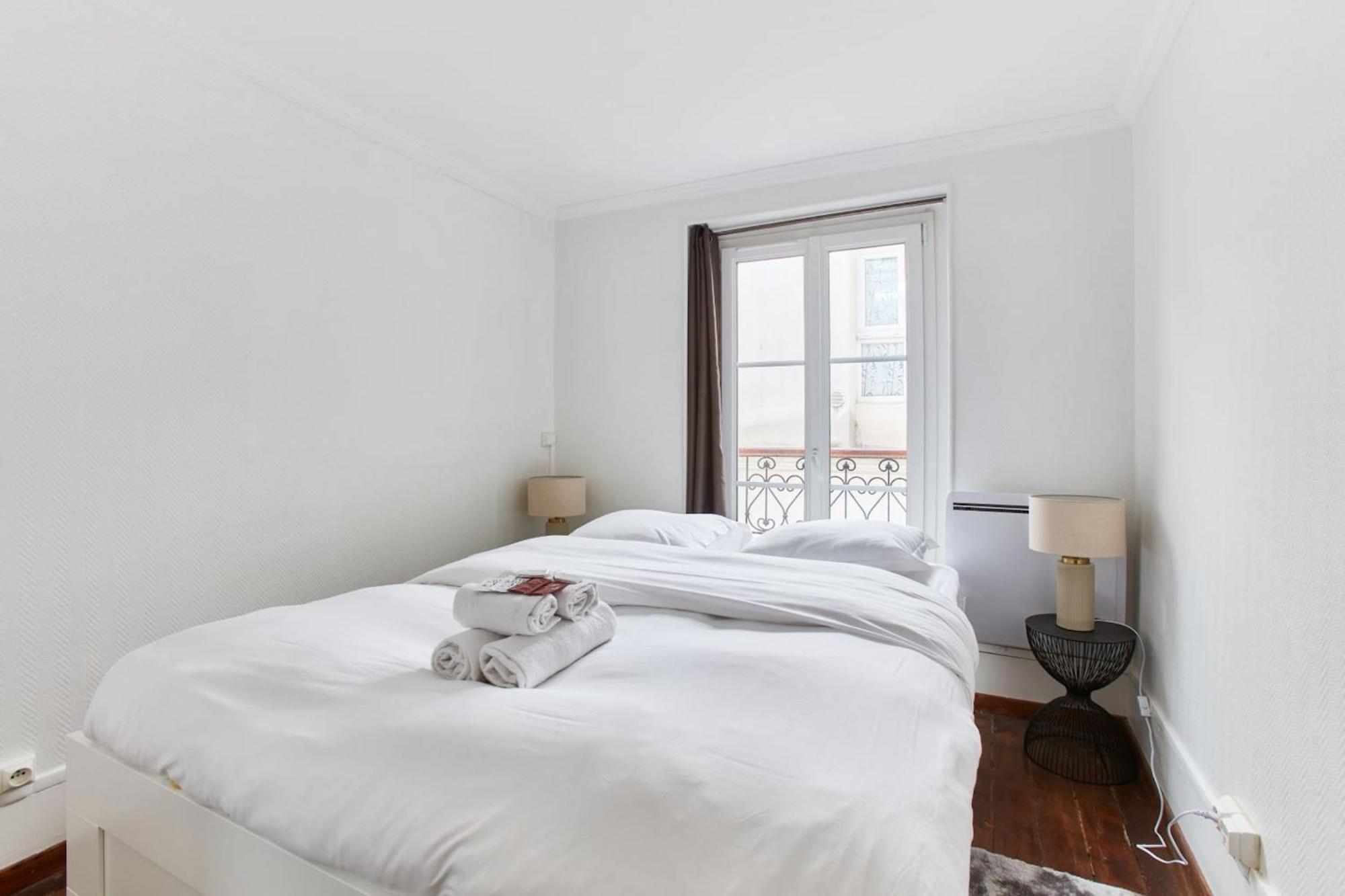 Montmartre & Sacre-Coeur Basilica - 1Br - Cityapartmentstay Paris Ngoại thất bức ảnh