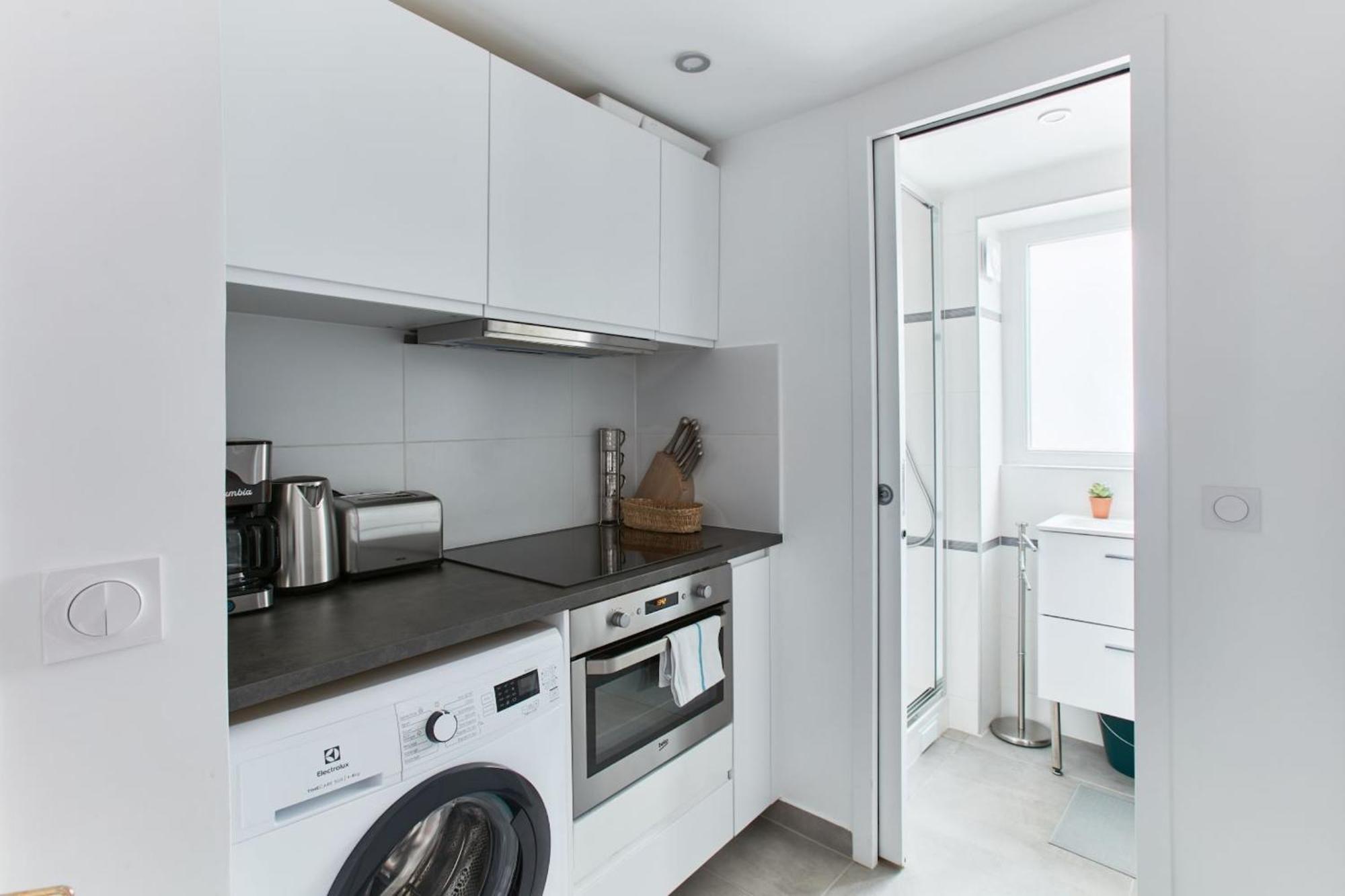 Montmartre & Sacre-Coeur Basilica - 1Br - Cityapartmentstay Paris Ngoại thất bức ảnh